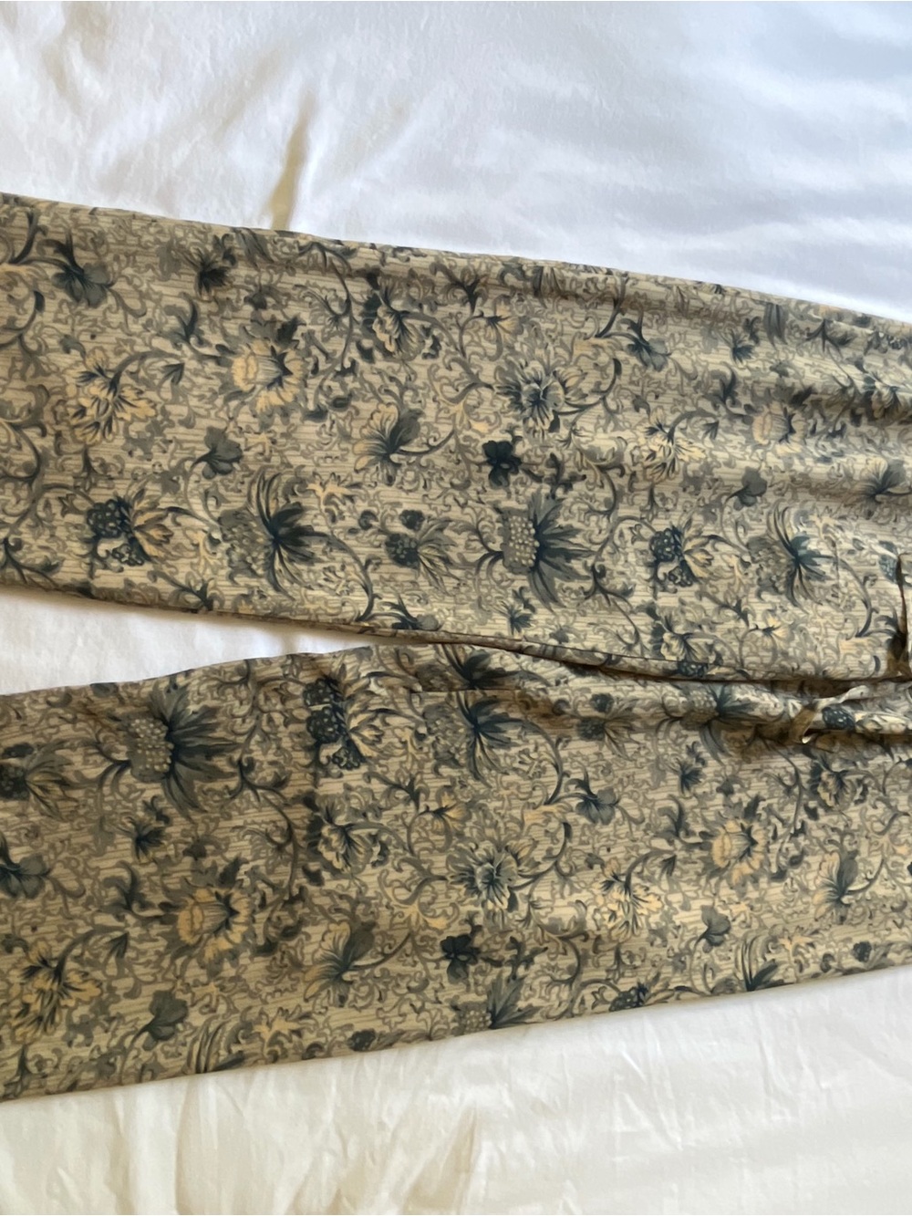 Valerie Stevens Beige and Olive Floral Silk Pants